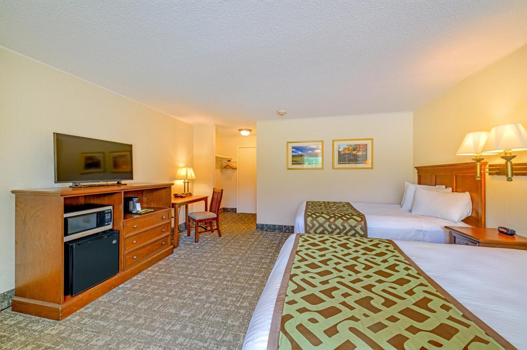 Town & Country Inn & Resort Горем Экстерьер фото